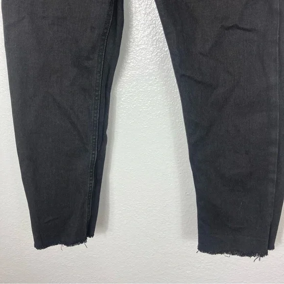 Everlane Black raw hem crop jeans - Picture 4 of 9